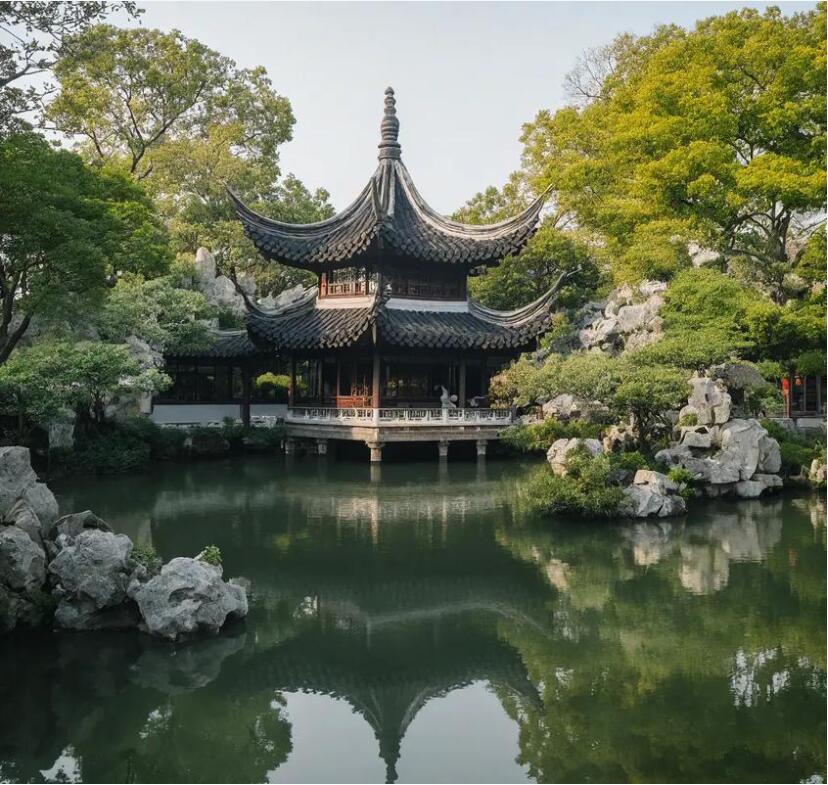 鞍山立山匆匆餐饮有限公司